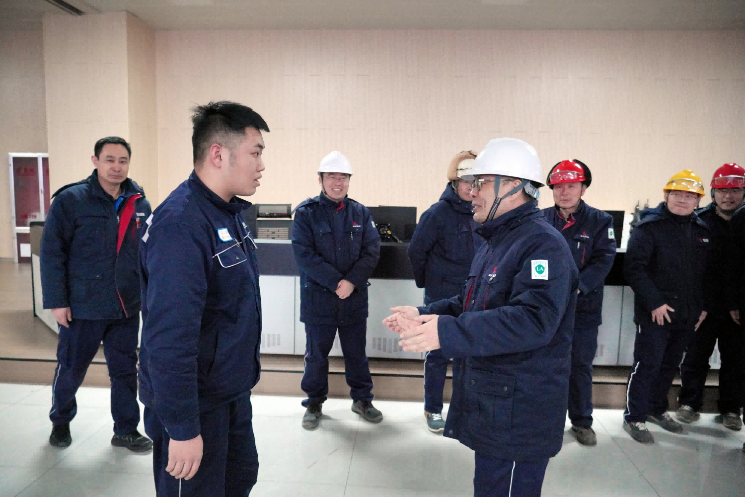 1738052481104128.png 图片 8.png